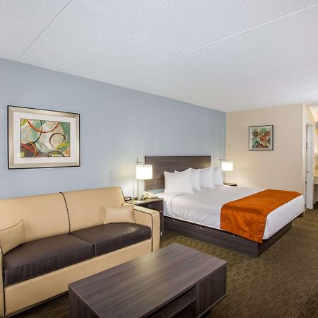 Days Inn & Suites By Wyndham Orlando Airport Exteriör bild